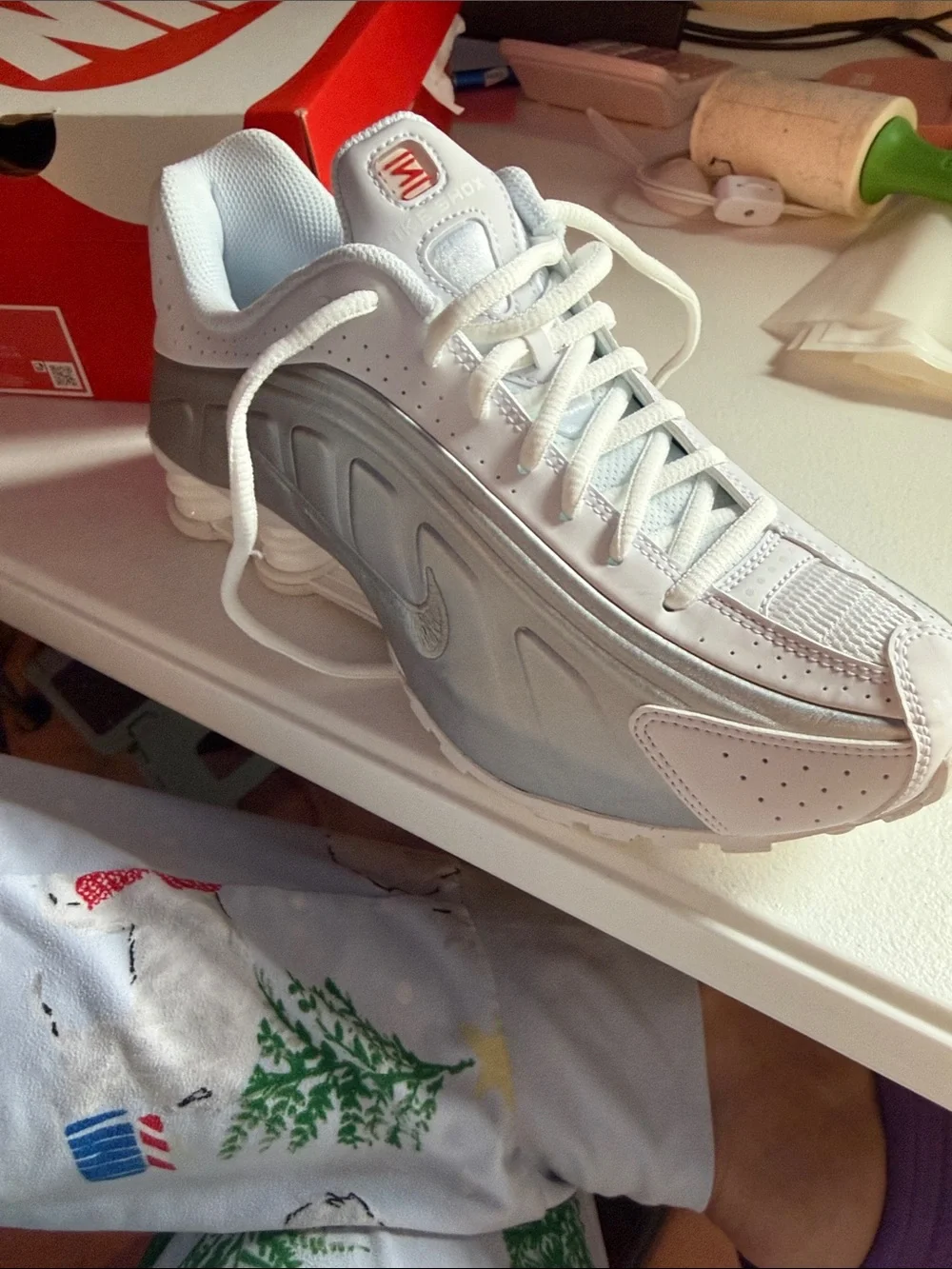 Nike White and Silver Women's Athletic Sneakers